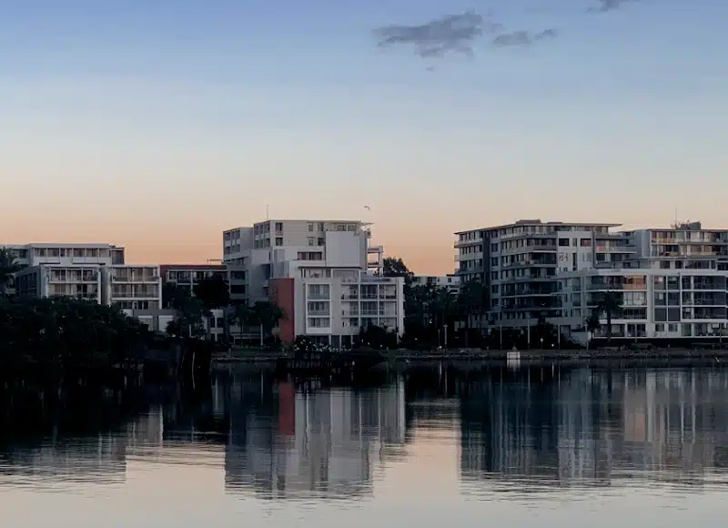 A view of the suburb, Home bush for towing services