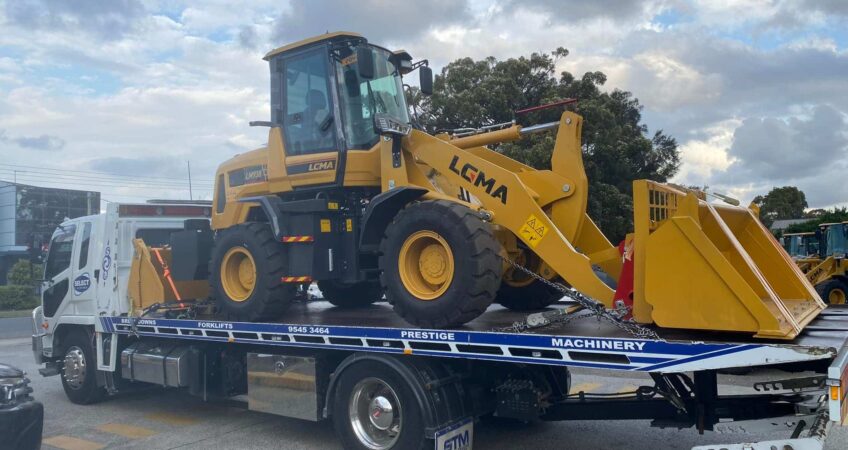 heavy vehicle being towed
